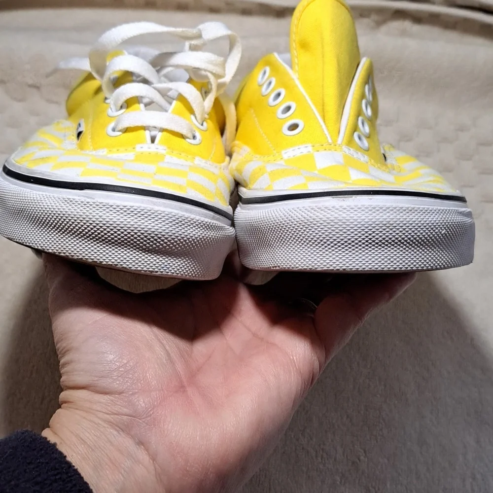 🌏Vans🌏 - Picture 2 of 11